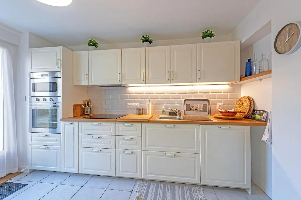 Appartement 85M2 A 2Kms Plage Kerlouan Apartamento